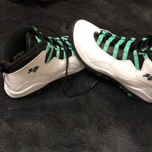 Air Jordan 6.5